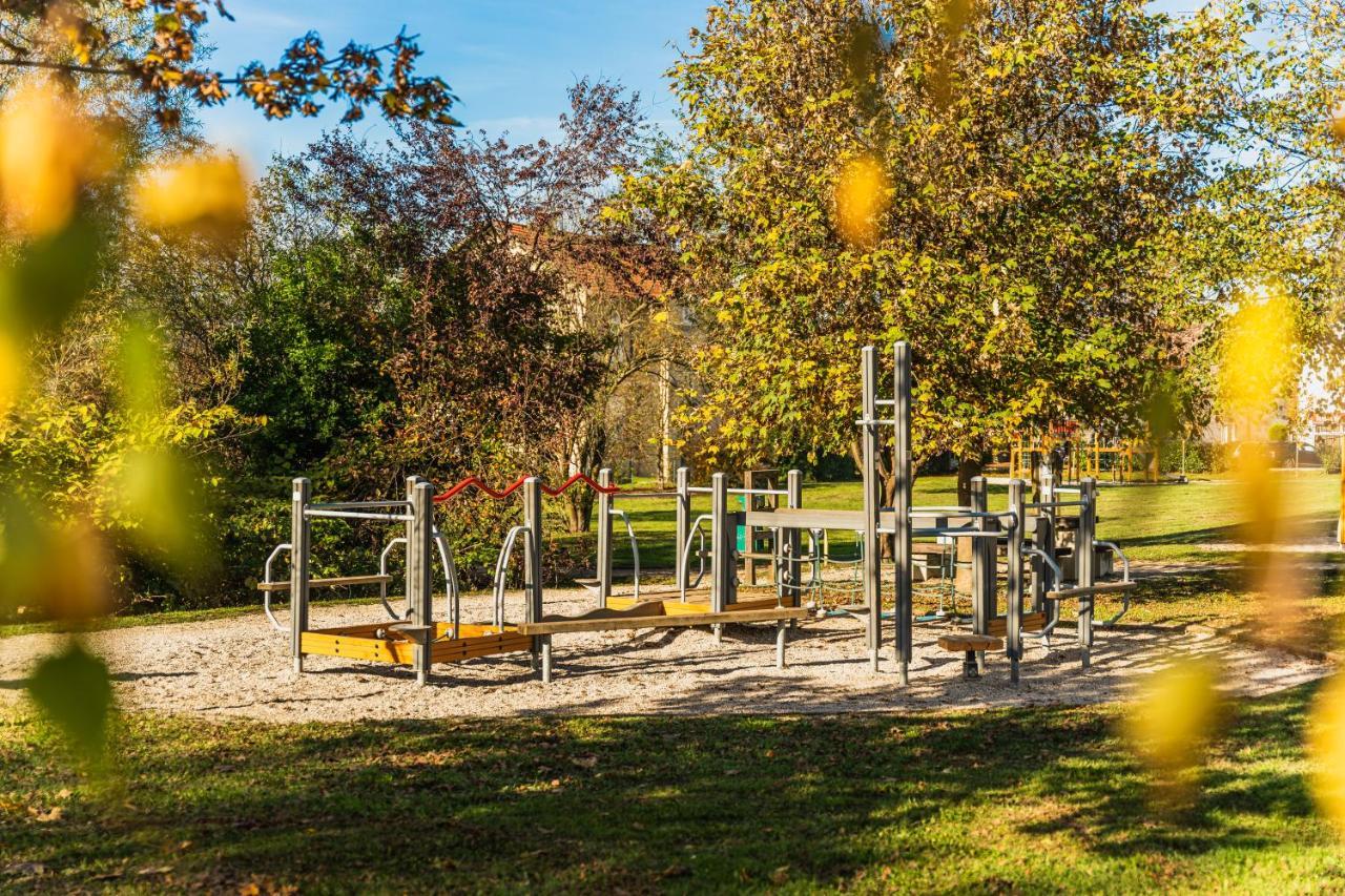 Vila Valentina Ljubljana Luaran gambar