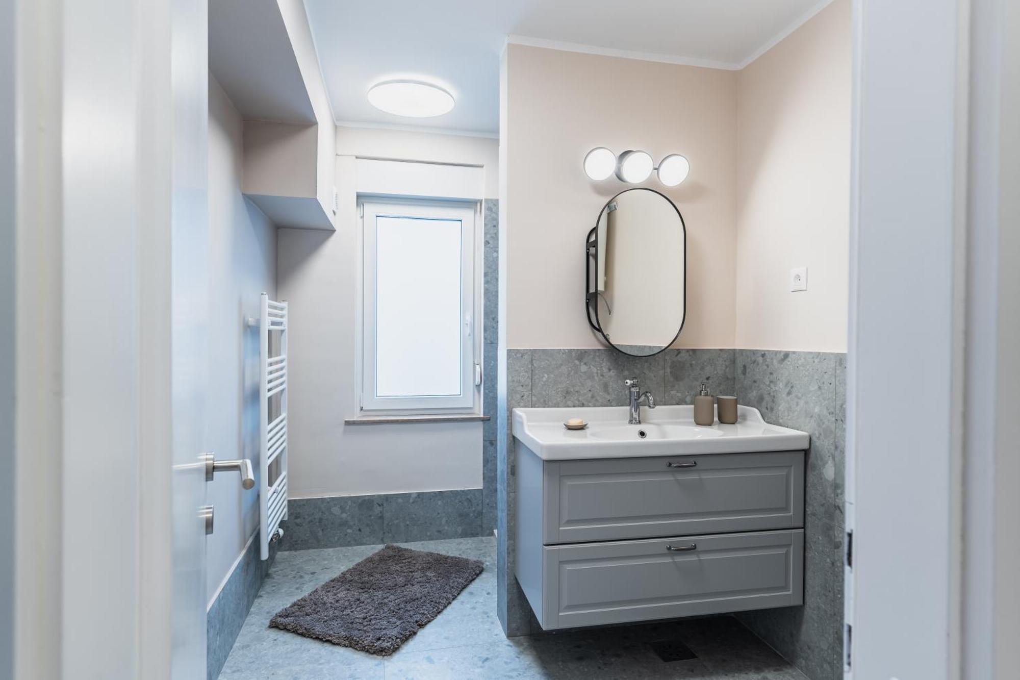 Vila Valentina Ljubljana Bilik gambar